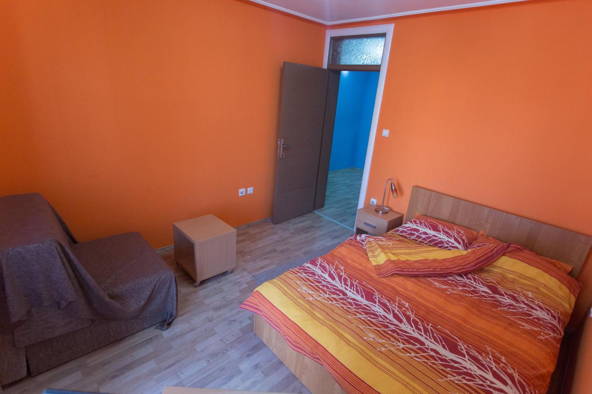 Hostel Day 'N' Night Ni Szoba fotó